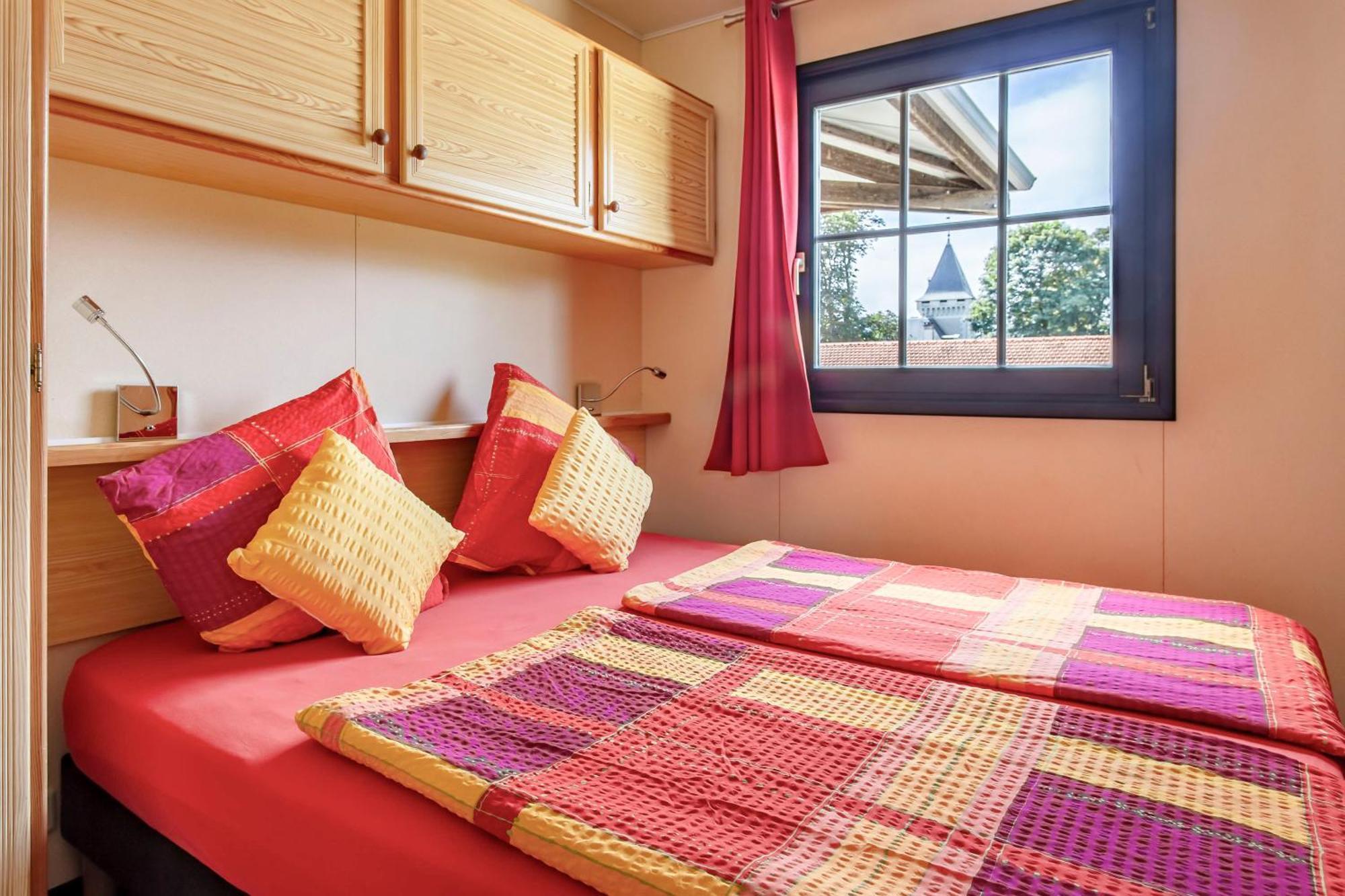 Chateau De Bellevue B&B Et Appartements Avec Piscine Saisonal Chauffee Et Chambres Partout Climatisees Saint-Avit  Bilik gambar