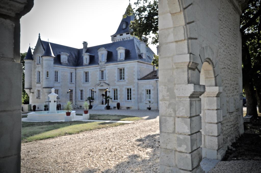 Chateau De Bellevue B&B Et Appartements Avec Piscine Saisonal Chauffee Et Chambres Partout Climatisees Saint-Avit  Luaran gambar